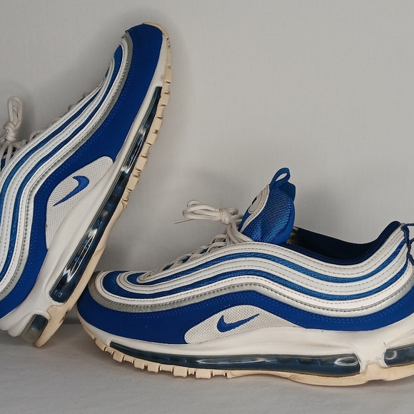 Nike - Picture 5 of 6